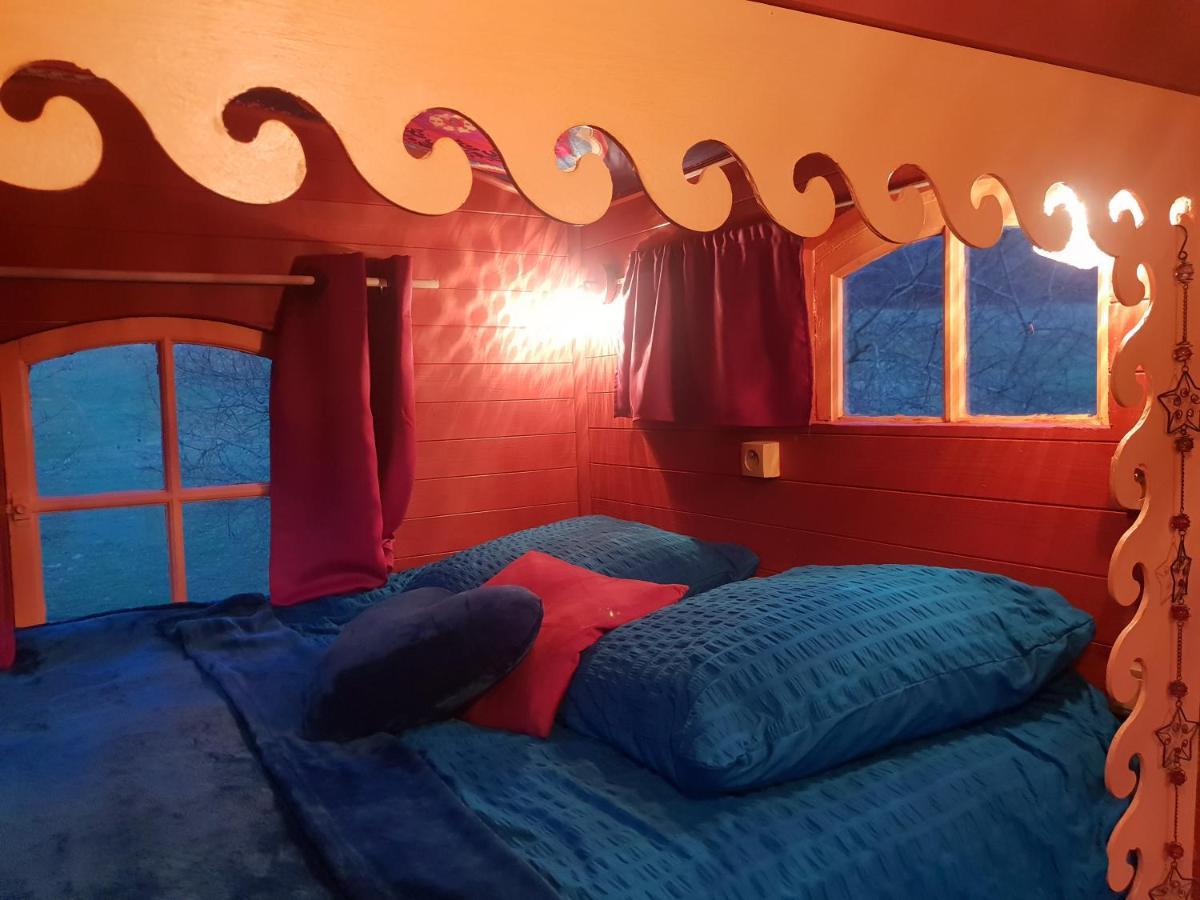 La Maison Du Bonheur Anlhiac المظهر الخارجي الصورة